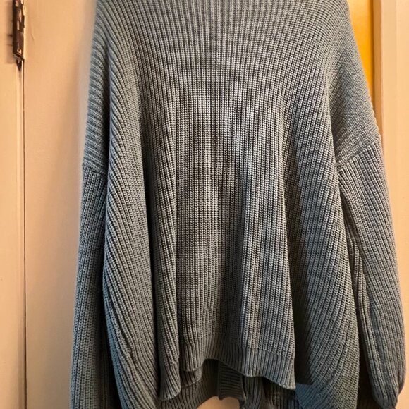 Forever 21 Steel Blue Chunky Knit Button Front Cardigan (Oversized Fit) - Picture 2 of 3